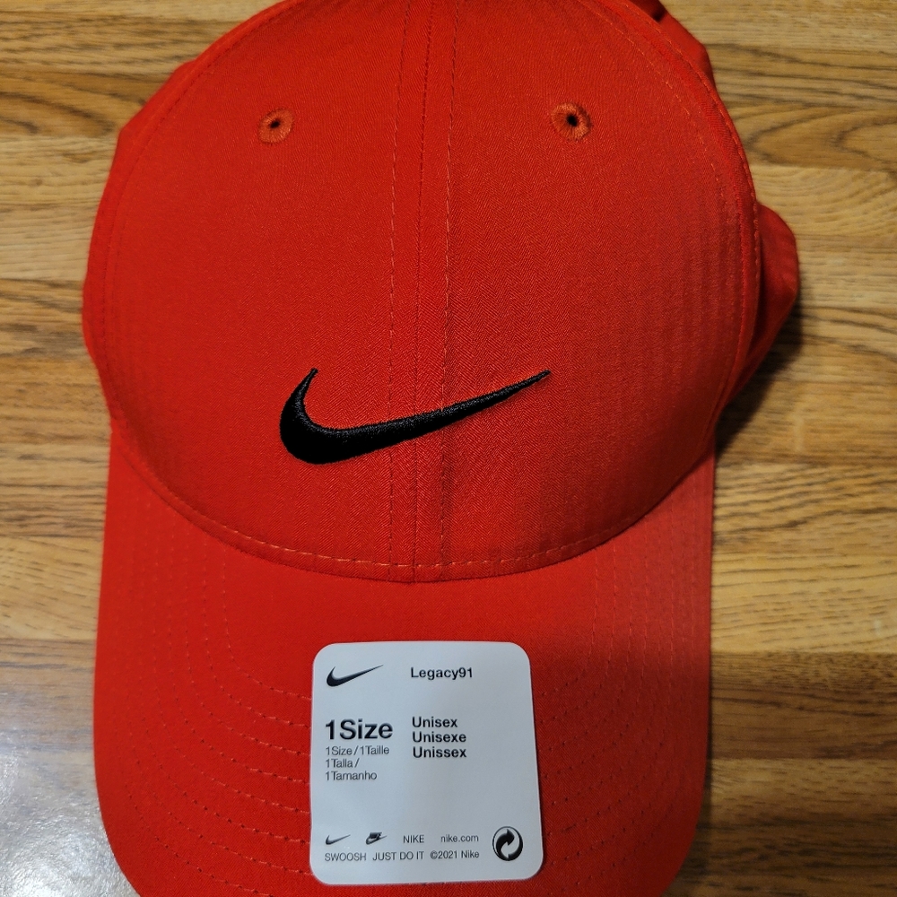 Nike Golf Hat